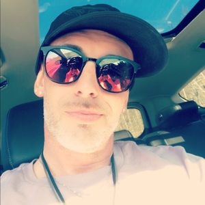 Meet your Posher, Aulton